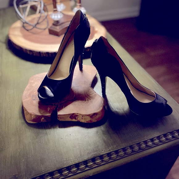 Nine West Heels - Picture 2 of 3